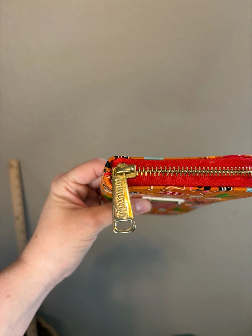 Loungefly questions leave